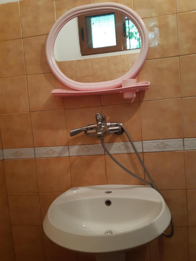 H&A Guest House Golem  Luaran gambar